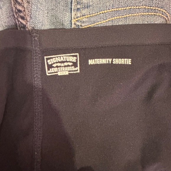 Levi Strauss Signature Maternity Shortie in Black and Blue Size Large waist - Picture 3 of 3